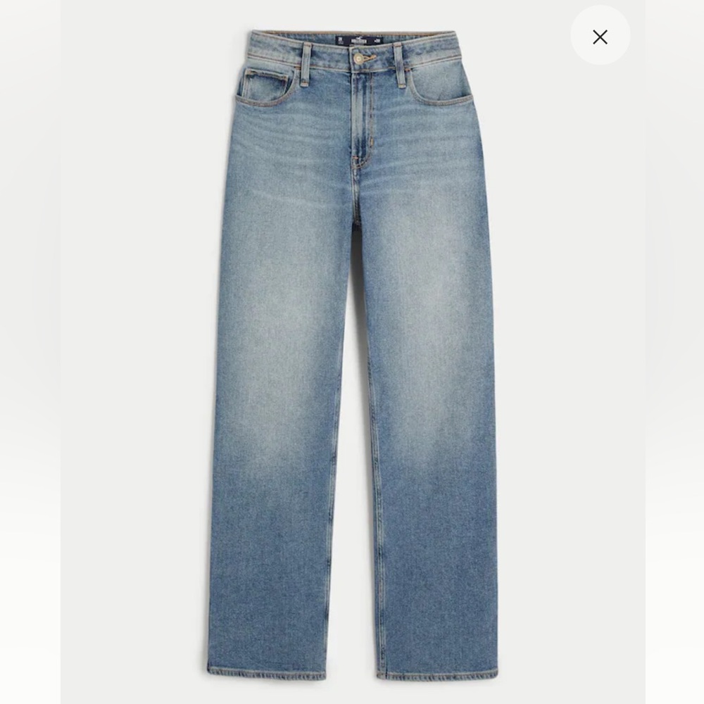Hollister Dad Ultra High Rise Jean Size 1R or 25/31